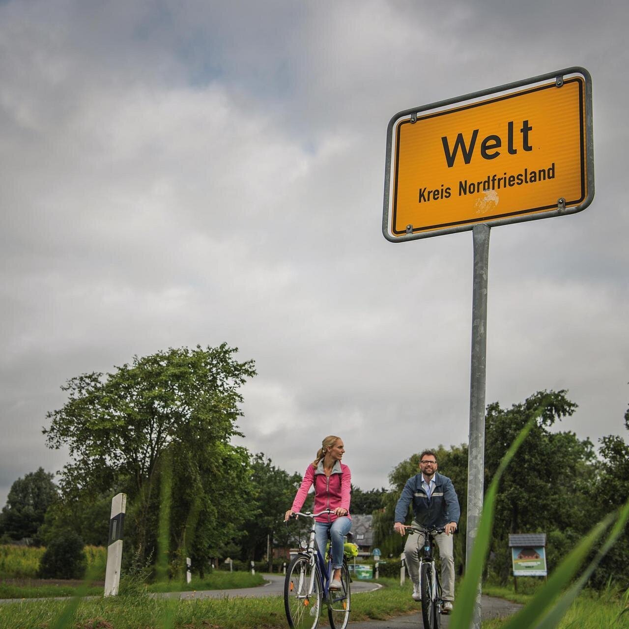Fahrradtour eines Paares in Welt